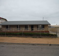 Lawhill Lodge - Tourism Adelaide