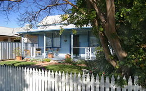 Penny's Cottage - Tourism Adelaide 0