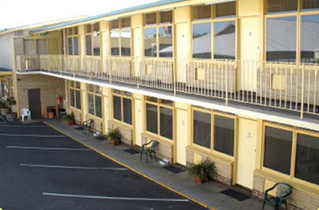 Grand Central Motel - Tourism Adelaide 1
