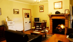 Crabtree House Heritage Suites - Tourism Adelaide
