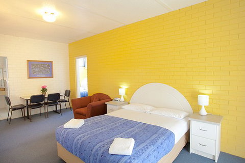 Statesman Motor Inn - Tourism Adelaide 2