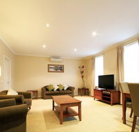 Lake Inn Ballarat - Tourism Adelaide