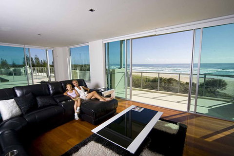 The Beach Cabarita - Tourism Adelaide 1