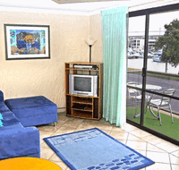 Bayswaterfront Apartments - Tourism Adelaide