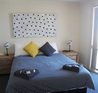 Cliff House Beachfront Villas - Tourism Adelaide