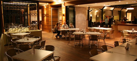 Renmark Hotel/Motel & Function Centre - Tourism Adelaide 6