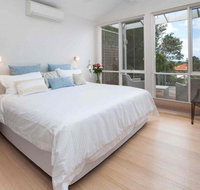 Buoys on Queens - Tourism Adelaide