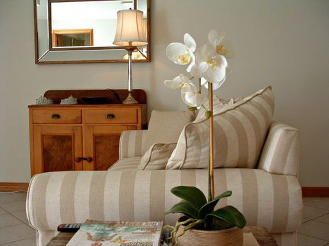 17 QED Lakehouse - Tourism Adelaide 4