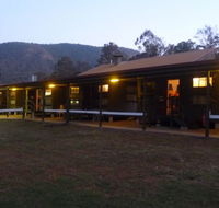 Christmas Creek Cafe and Cabins - Tourism Adelaide