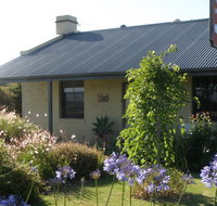 Dalton On The Lake - Tourism Adelaide