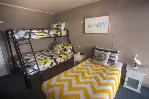 Arlingtons Accommodation - Tourism Adelaide 3