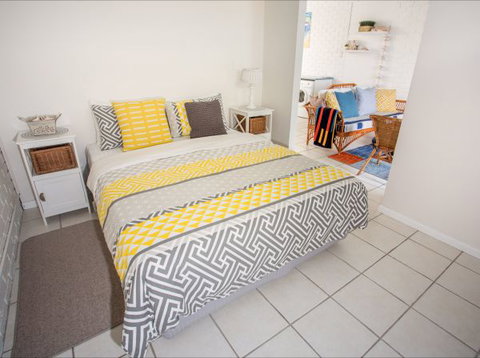 Arlingtons Accommodation - Tourism Adelaide 7