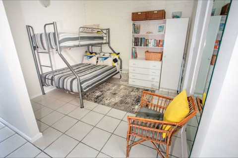 Arlingtons Accommodation - Tourism Adelaide 8