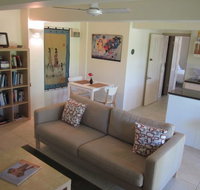 Bangalow Studio Apartment - Tourism Adelaide