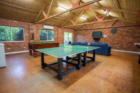 Bright Freeburgh Caravan Park - Tourism Adelaide 2