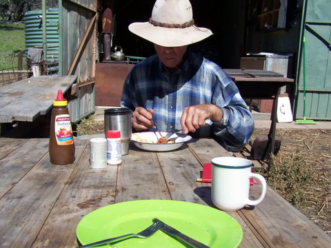 Catninga Mountain Camp Hut - Tourism Adelaide 1