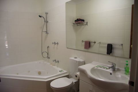 Coranda Lodge B And B - Tourism Adelaide 2