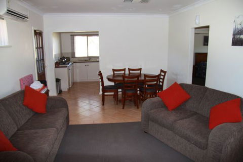 Coranda Lodge B And B - Tourism Adelaide 6