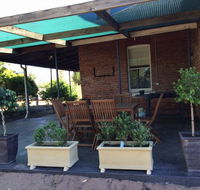 Corryong Holiday Cottages - Sportsview - Tourism Adelaide