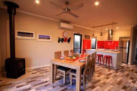 Coorong Cabins - Tourism Adelaide 2