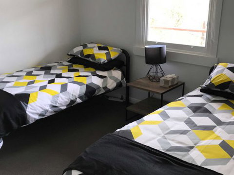 Derby Digs Cottage - Tourism Adelaide 9