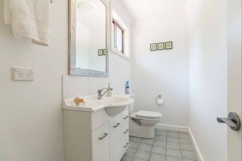 Kookaburra Retreat - Tourism Adelaide 7