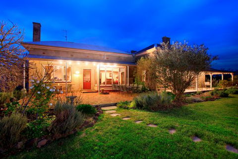 Lochinver Farm Homestead And Cottages - Tourism Adelaide 1