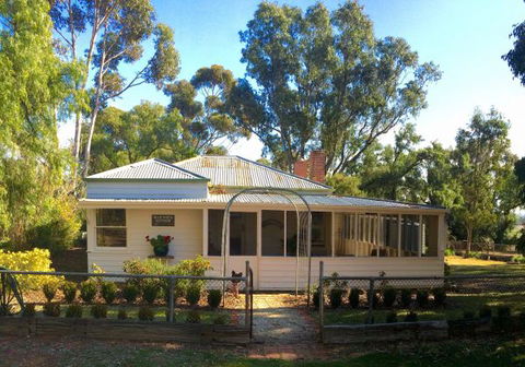 Lochinver Farm Homestead And Cottages - Tourism Adelaide 6