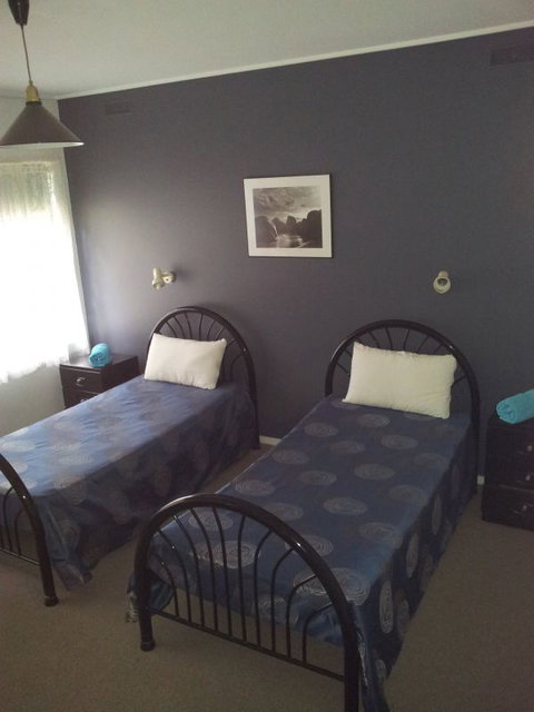 Melaleuca Grove Holiday Units & Motor Inn - Tourism Adelaide 3