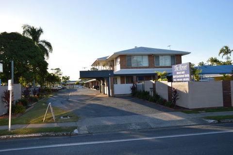 The Rover Holiday Units/Motel - Tourism Adelaide 0