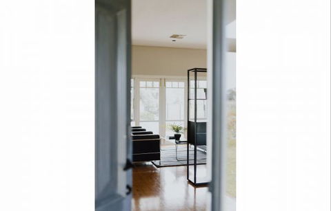 The Farm House At Blue Wren Wines - Tourism Adelaide 4