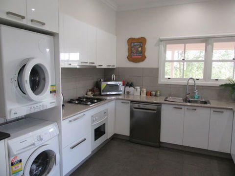 Valley View Cottage - Tourism Adelaide 2