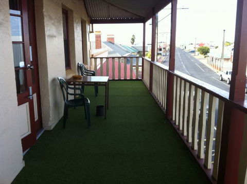 Victoria Hotel - Tourism Adelaide 2