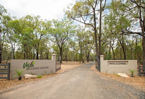 Vista Lodge Estate - Tourism Adelaide 0