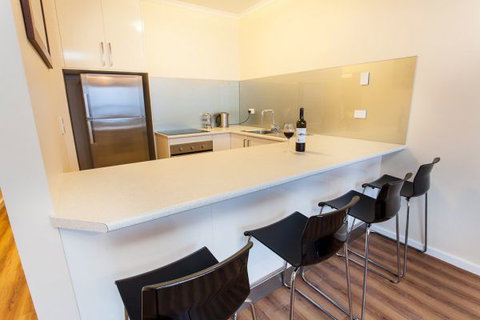 Waterscape Holiday Apartment - Tourism Adelaide 1