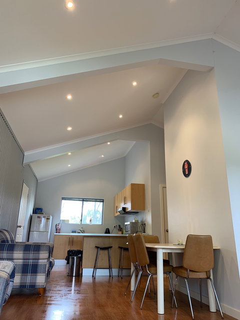 21 Old Murbko Road Morgan - River Shack Rentals - Tourism Adelaide 3