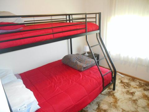 Family Ties - Tourism Adelaide 6