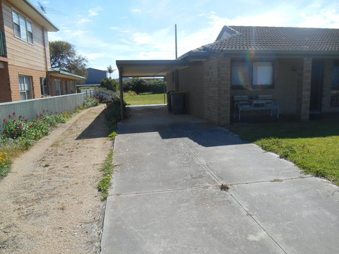 Family Ties - Tourism Adelaide 8