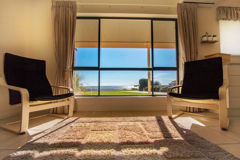 Pelican Perch Retreat - Tourism Adelaide 2