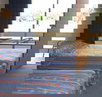 Red Cedars Motel - Tourism Adelaide