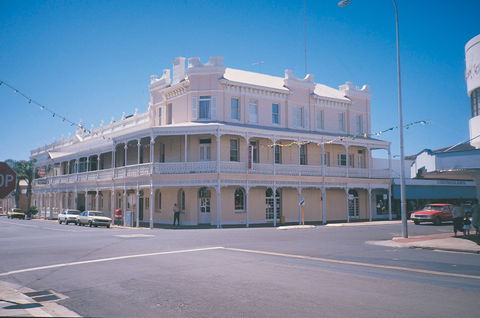 Rose Hotel - Tourism Adelaide 0