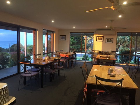 Skenes Creek Lodge Motel - Tourism Adelaide 6