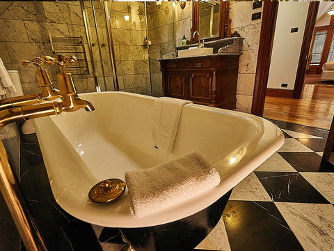 The Regents Park - Tourism Adelaide 2