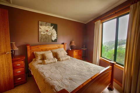 Viewenmore Villa Bed & Breakfast - Tourism Adelaide 4