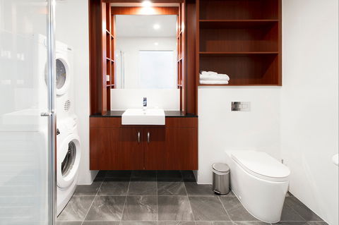 Abode Narrabundah - Tourism Adelaide 3