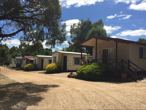 Acacia Caravan Park And Holiday Units - Tourism Adelaide 0