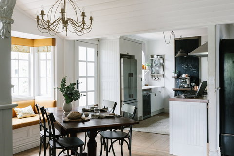 Acre Of Roses - Tourism Adelaide 4