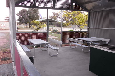 Ariah Park Camping Ground - Tourism Adelaide 0