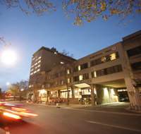 Canberra City YHA - Tourism Adelaide