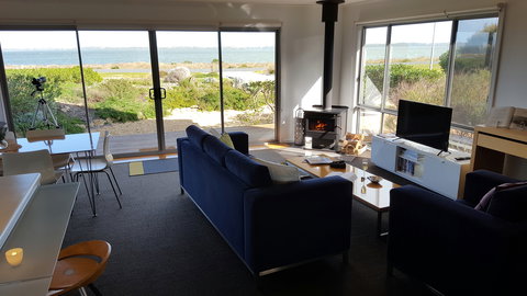 Coorong Waterfront Retreat - Tourism Adelaide 0